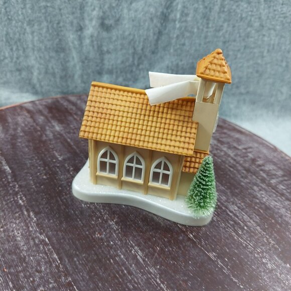 Hallmark Keepsake Ornament The Church Choir 2003 Edition - Picture 9 of 11